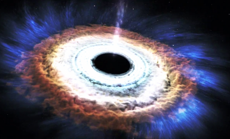 Μια μαύρη τρύπα καταπίνει ένα αστέρι [ΒΙΝΤΕΟ]