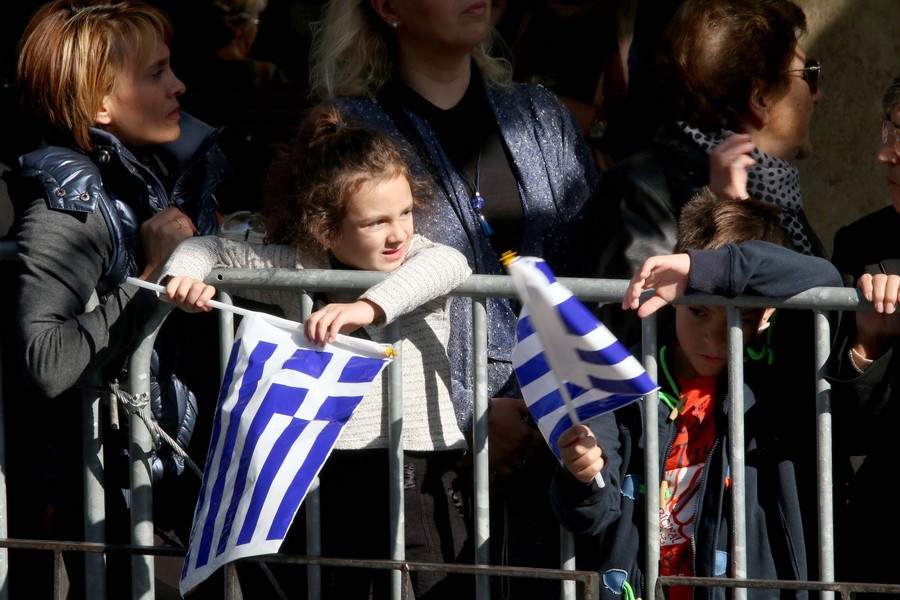 Εξηγήσεις για τα κάγκελα στη μαθητική παρέλαση της Θεσσαλονίκης ζήτησε ο Τόσκας
