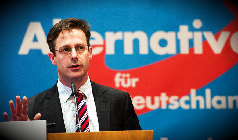 Γερμανός ευρωβουλευτής ζητά «τελική λύση» για το προσφυγικό: Πυροβολήστε τους!