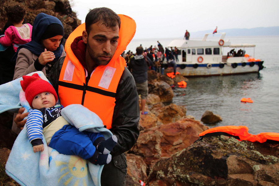 Τριήμερο πένθος στη Λέσβο για τους πρόσφυγες