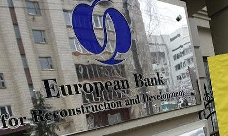 Επικύρωσε η Βουλή τη συμφωνία Ελλάδας – Ευρωπαϊκής Αναπτυξιακής Τράπεζας