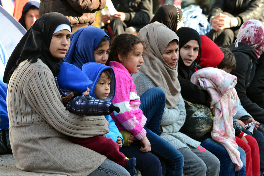 Πάνω από 3.000 πρόσφυγες έφτασαν στο λιμάνι του Πειραιά