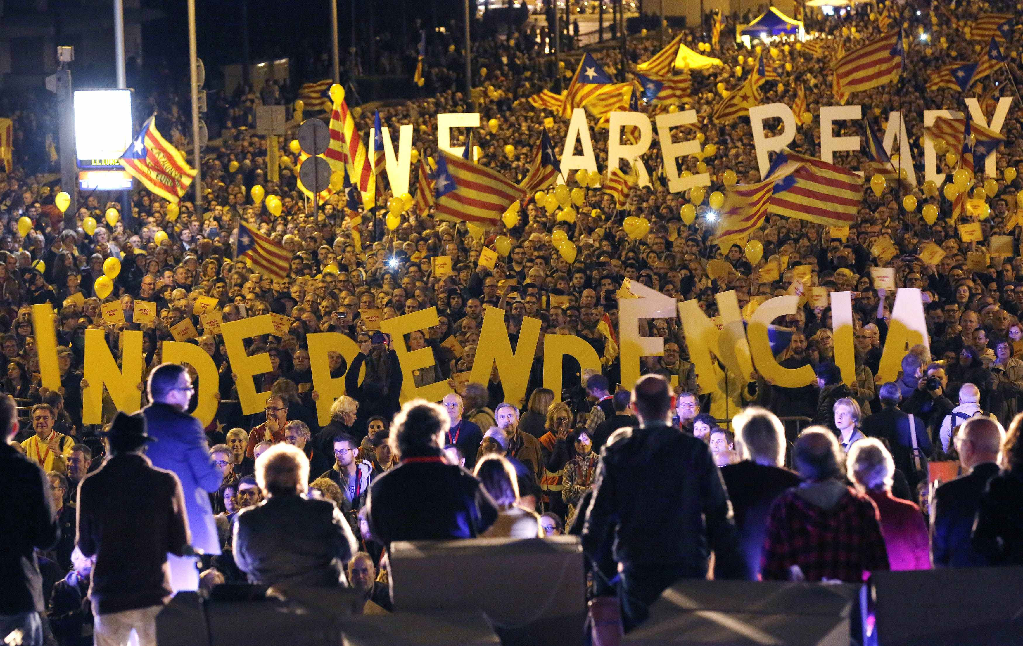 Το πρώτο βήμα για την ανεξαρτησία της Καταλονίας έκανε το κοινοβούλιο