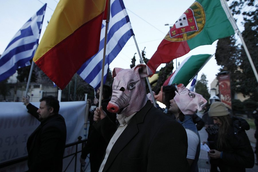 Ευρωπαϊκός πονοκέφαλος για την Ελλάδα και… πυρετός για την Πορτογαλία