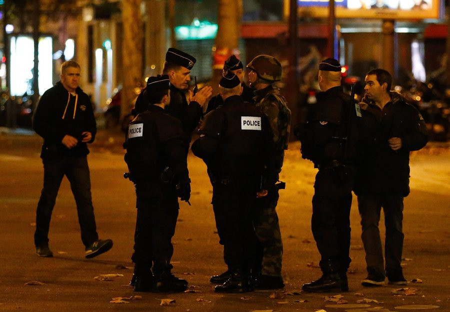 Γαλλία: Συλλήψεις υπόπτων για τρομοκρατία και κατάσχεση βαρύ οπλισμού