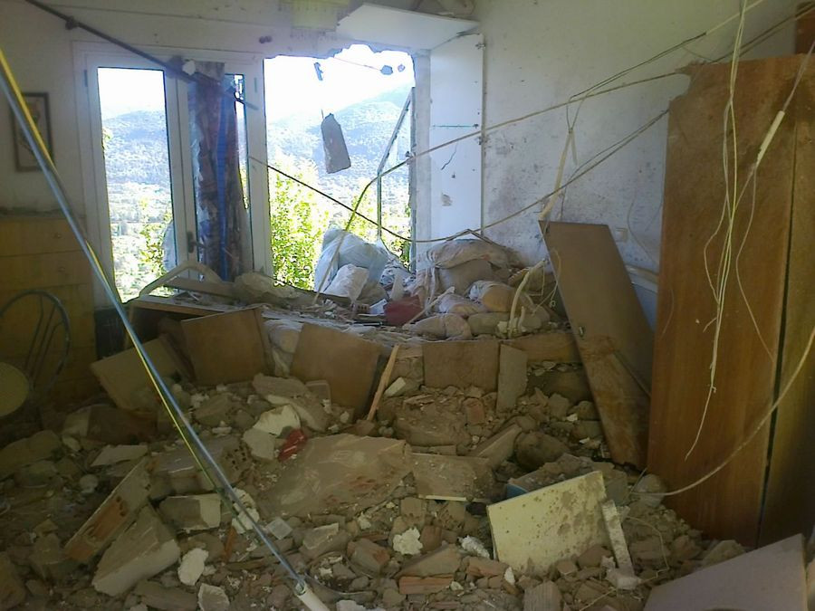 Η Λευκάδα μία ημέρα μετά τον μεγάλο σεισμό – Πρώτος απολογισμός [BINTEO]
