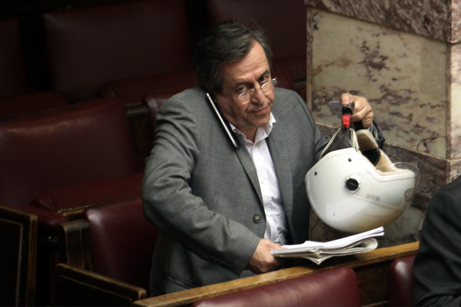 Νικολόπουλος: Δεν παραδίδω την έδρα, θα είμαι κυβερνητικός εταίρος