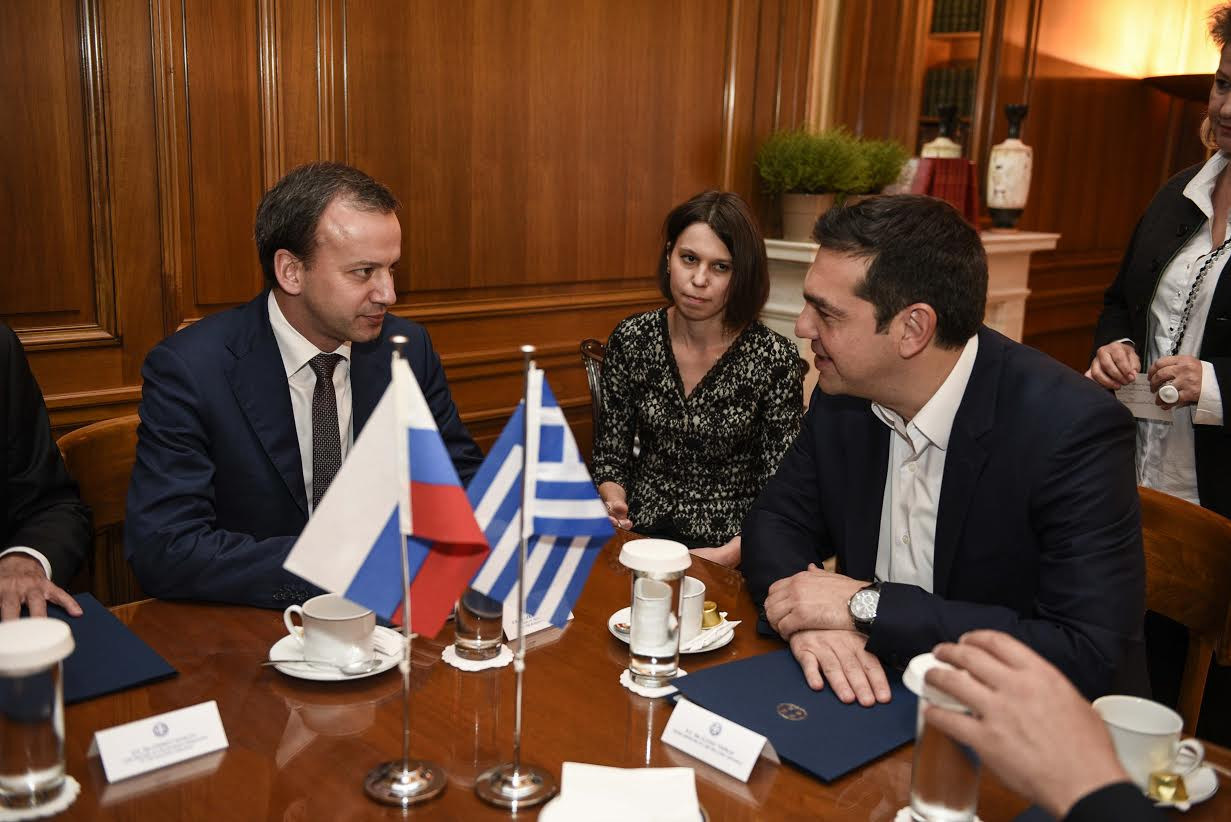 Ενέργεια και μεταφορές στη συνάντηση του Τσίπρα με τον Ρώσο αναπληρωτή πρωθυπουργό