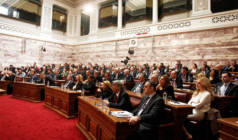 Τί είπαν στην κοινοβουλευτική ομάδα της ΝΔ – Ηχηρές απουσίες