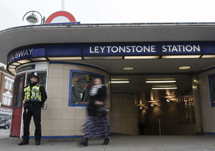 Στον εισαγγελέα ο 29χρονος για την επίθεση με μαχαίρι στο μετρό του Λονδίνου