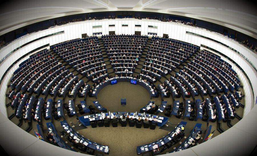 Το Ευρωκοινοβούλιο θα ελέγχει το ελληνικό πρόγραμμα