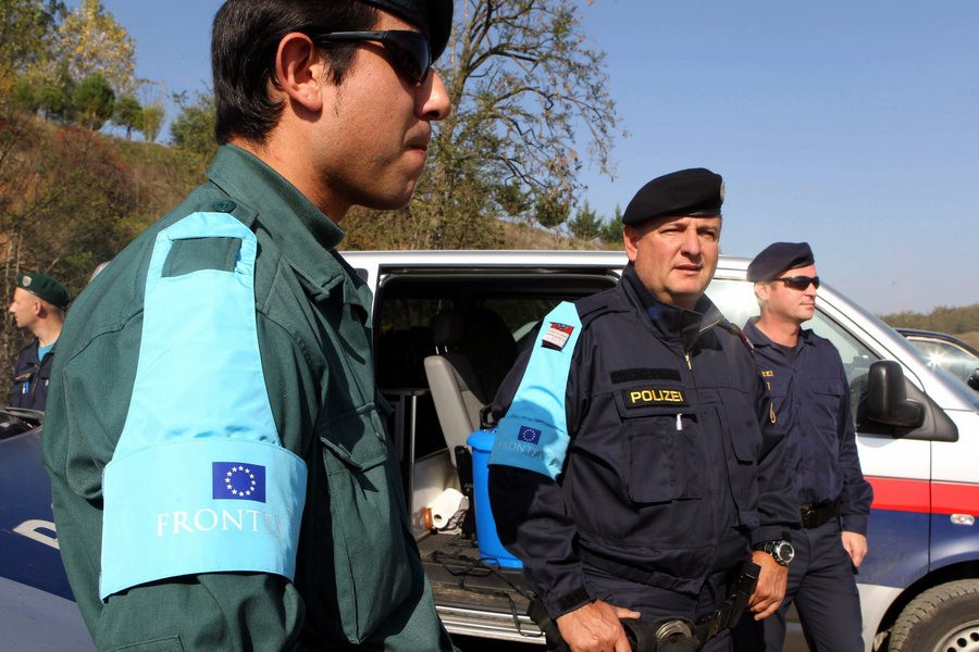 Τα «RABIT» της Frontex έρχονται για περιπολίες στα ελληνικά νησιά
