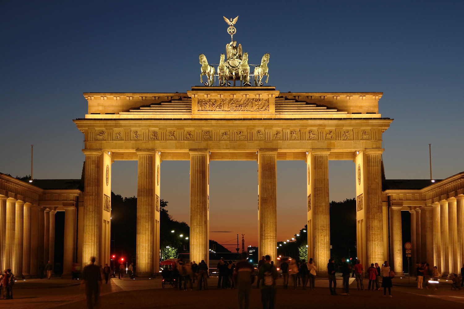 «Πρόσφυγες» και «Grexit»: Λέξεις της χρονιάς στη Γερμανία για το 2015