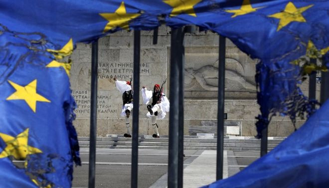 Δεν εγγυάται ότι αποφεύχθηκε το Grexit ο Ρέγκλινγκ