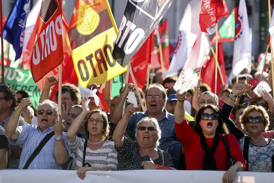 Αύξηση του κατώτατου μισθού ανακοίνωσε η κυβέρνηση στην Πορτογαλία