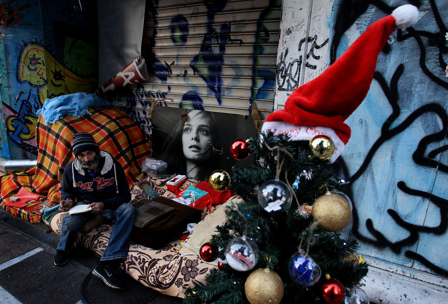 Έκτακτα μέτρα στην Αθήνα για να προστατευτούν οι άστεγοι από τον χιονιά