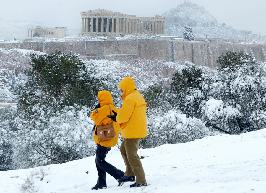 Κύμα κακοκαιρίας σε όλη τη χώρα και «λευκή» Πρωτοχρονιά