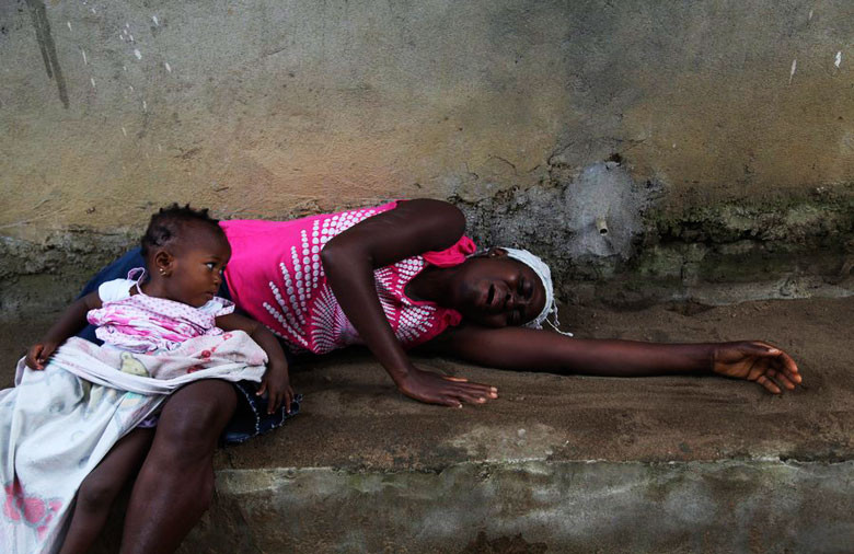 Ο Έμπολα άφησε ορφανά τουλάχιστον 6.000 παιδιά στην Γουινέα