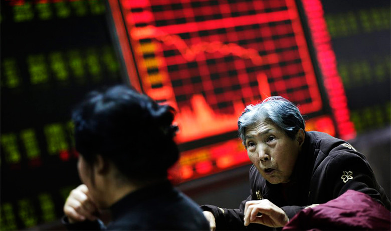 Πτώση στα παγκόσμια χρηματιστήρια λόγω του κινεζικού «κραχ»