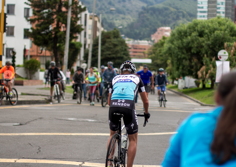 Ciclovia: αφήνοντας τους δρόμους στους ποδηλάτες