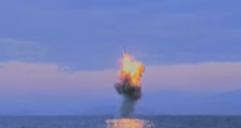 Βίντεο με πυραυλική δοκιμή από τη Βόρειο Κορέα