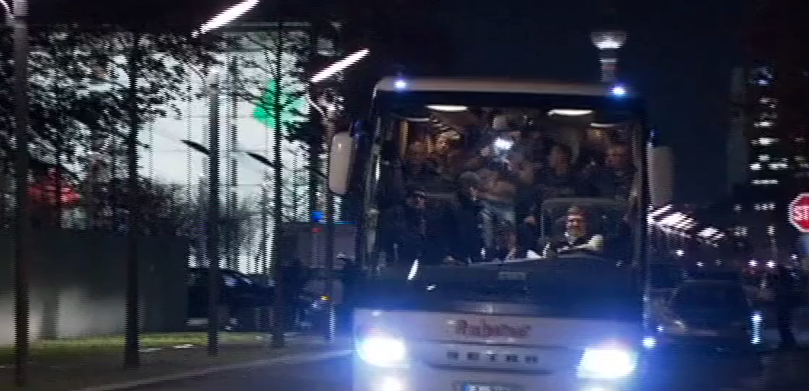 Ο δήμαρχος της Βαυαρίας έστειλε 30 πρόσφυγες στη Μέρκελ [ΒΙΝΤΕΟ]