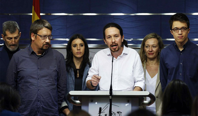 Έτοιμο το Podemos να σχηματίσει κυβέρνηση με τους Σοσιαλιστές