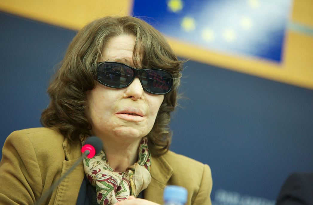 Η Κωνσταντίνα Κούνεβα σχολιάζει τις τελευταίες εξελίξεις που απασχόλησαν το Ευρωκοινοβούλιο