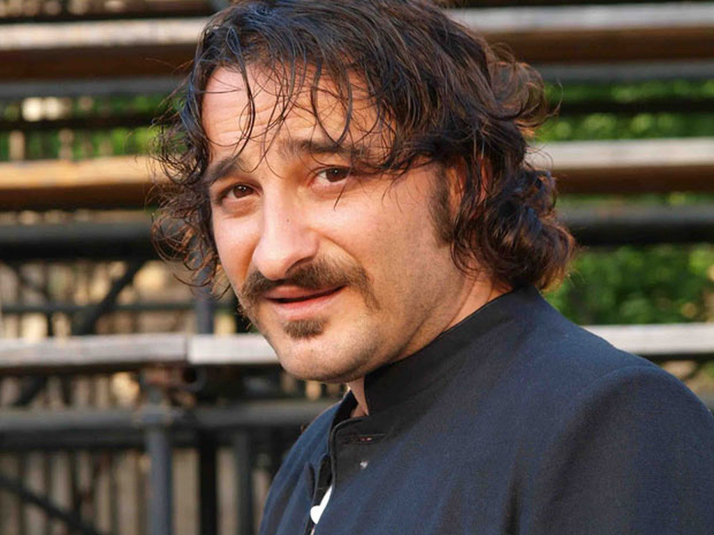 «Θύμα τροχαίου με εγκατάλειψη» ο ηθοποιός Βασίλης Χαραλαμπόπουλος