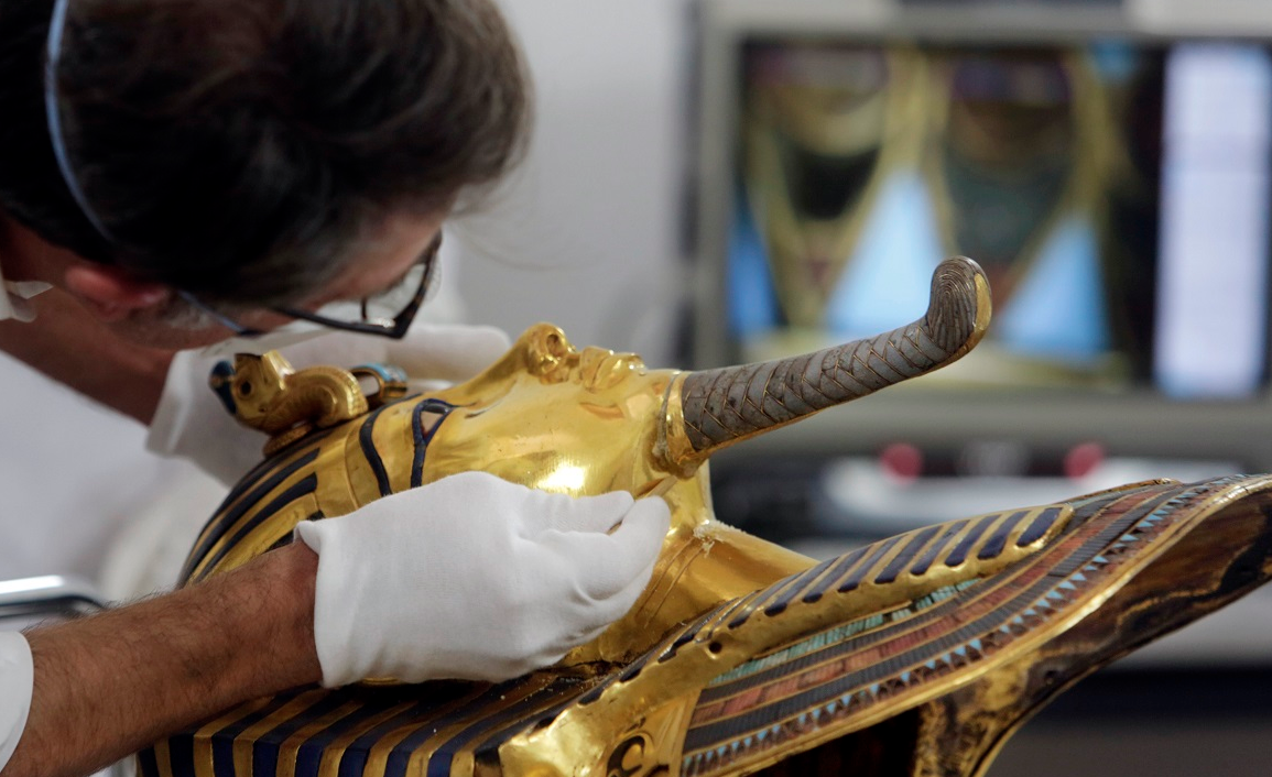 Διώξεις σε υπαλλήλους του Μουσείου Καΐρου για τη μάσκα του Τουταγχαμών [ΒΙΝΤΕΟ]
