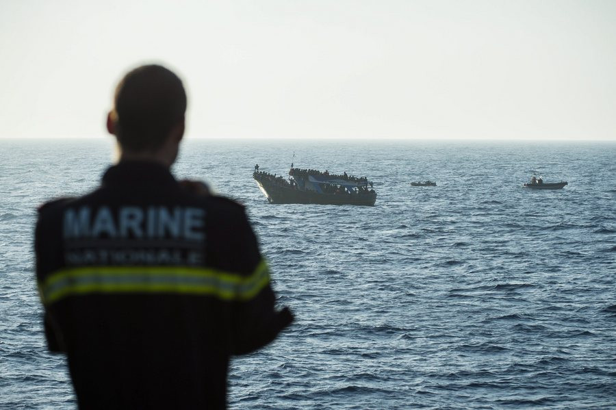 H Frontex απαντάει στις επικρίσεις Ευρωπαίων: Η θάλασσα δεν είναι αγρός να βάλεις φράχτη