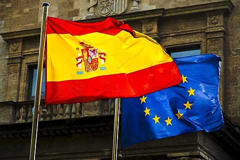 Welcome to the club: Πορτογαλία και Ισπανία αντιμέτωπες με απειλές Βρυξελλών