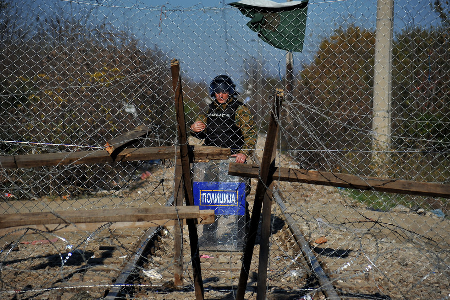 Η νέα Ευρώπη: Ο στρατός στα Σκόπια, το ΝΑΤΟ στο Αιγαίο…