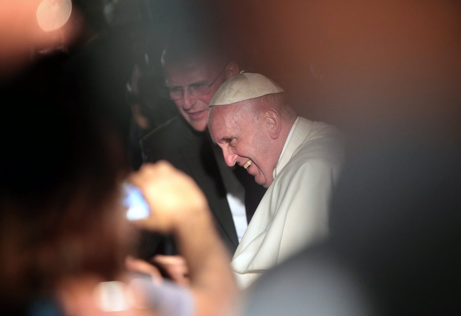 Ο πιστός που θύμωσε τον Πάπα Φραγκίσκο – «Μην είσαι εγωιστής» [ΒΙΝΤΕΟ]