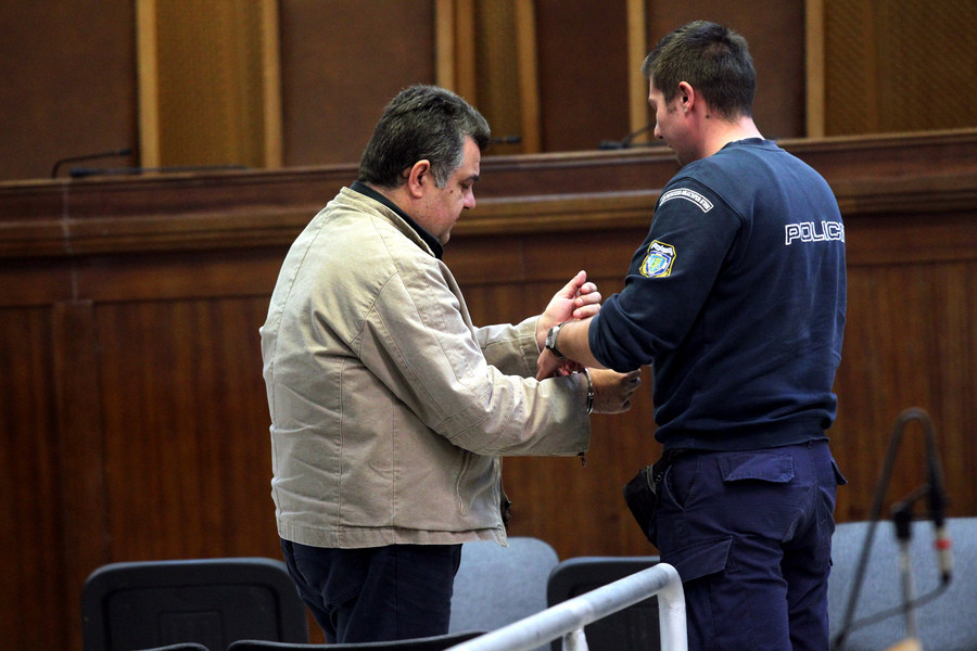Αποτυχία των ελληνικών διωκτικών και δικαστικών αρχών η αποφυλάκιση Ρουπακιά, λέει η Πολιτική Αγωγή