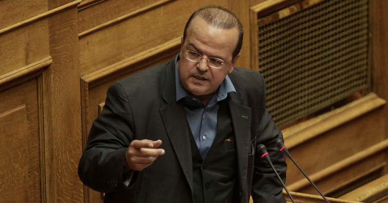 Τριανταφυλλίδης (ΣΥΡΙΖΑ): Να κοπούν διπλές και τριπλές συντάξεις βουλευτών
