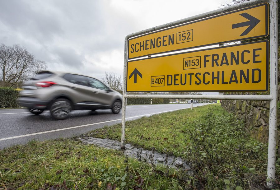 Σένγκεν: Πόσο στοιχίζουν οι συνοριακοί έλεγχοι;