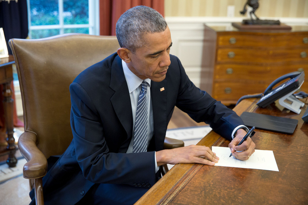Ο Ομπάμα στέλνει το πρώτο γράμμα από τις ΗΠΑ στην Κούβα [ΦΩΤΟ]