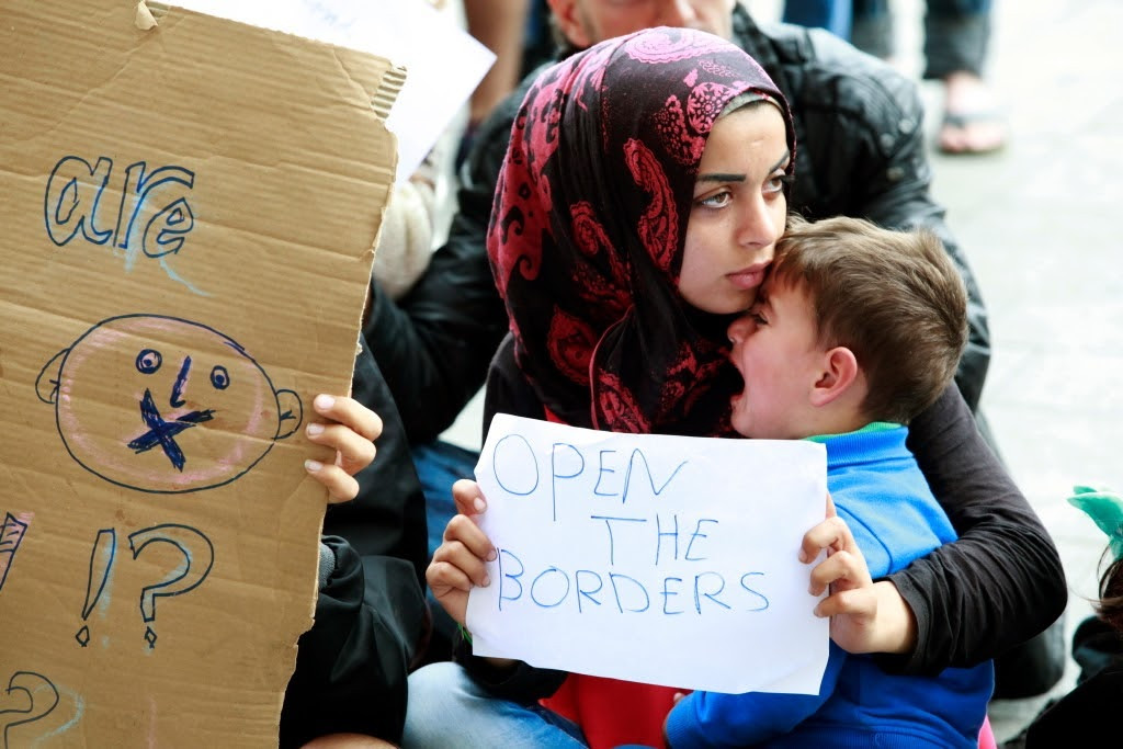 Η Ουγγαρία κλείνει τα κέντρα υποδοχής προσφύγων