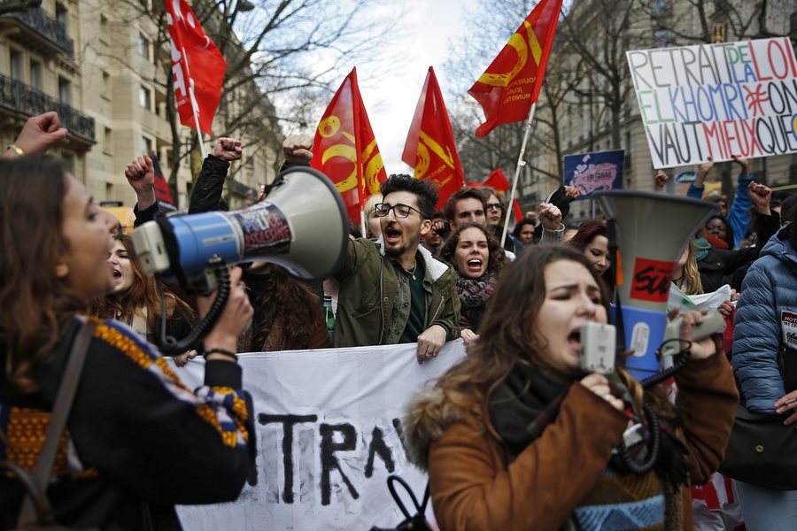 Γαλλία: Προς έκρηξη συσσωρευμένης οργής της νεολαίας και των εργαζομένων!