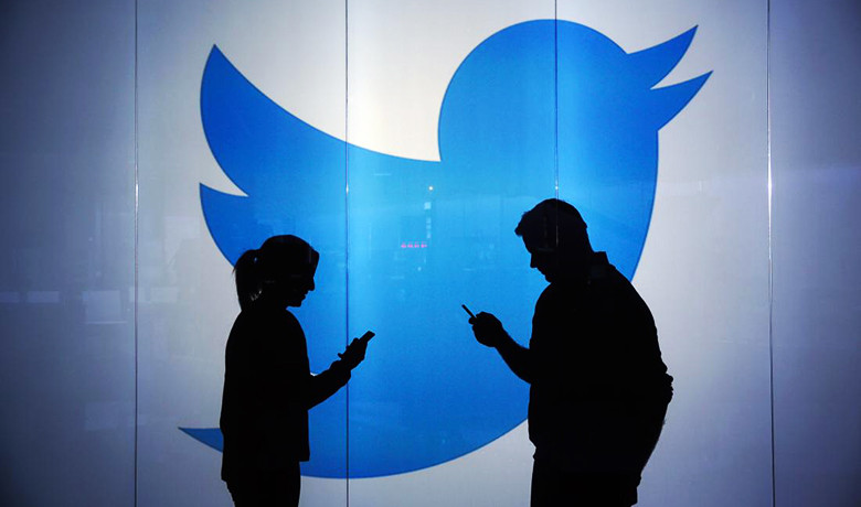 Δέκα χρόνια Twitter: «Επίθεση ηλίθιων» και «ελευθερία έκφρασης»