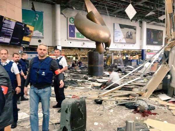 Μαρτυρία: Τα παιδιά μου νόμιζαν ότι οι εκρήξεις στο αεροδρόμιο ήταν πυροτεχνήματα