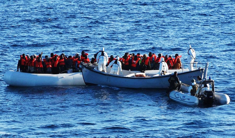 Διάσωση 1.500 προσφύγων στη Μεσόγειο : Άνοιξε ο ιταλικός δρόμος;
