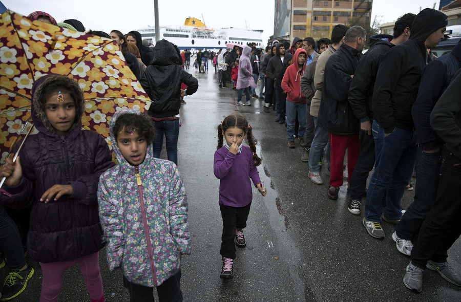 Στέγαση για 3.000 πρόσφυγες σε διαμερίσματα της Αθήνας