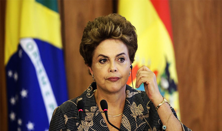 Βραζιλία: Αντιμέτωπη με την πτώση της η Ντίλμα Ρούσεφ