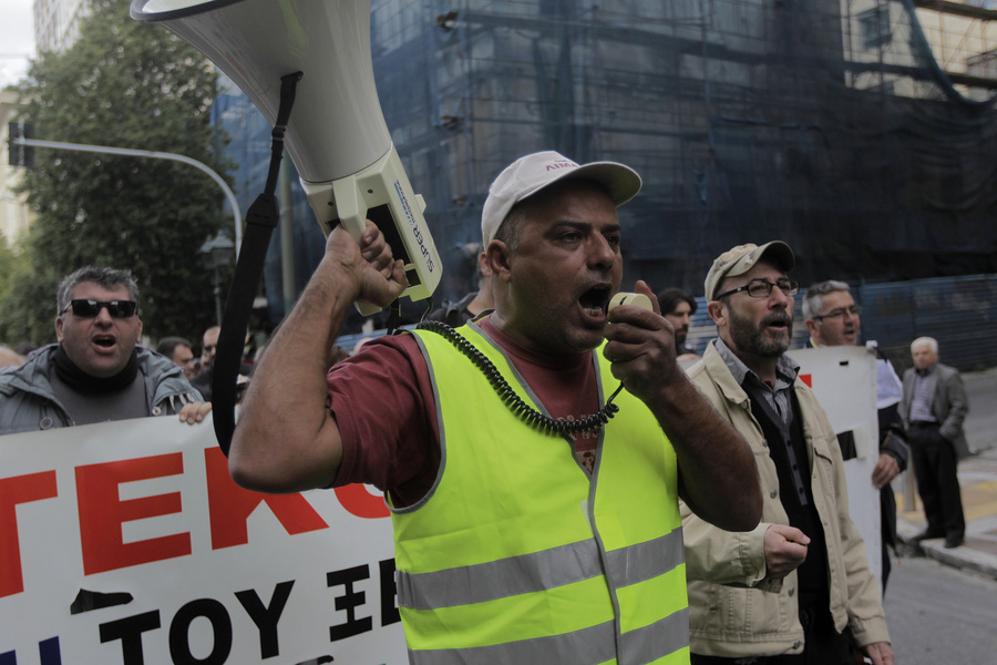 Διαμαρτυρία ΠΟΕ – ΟΤΑ στο υπουργείο Εσωτερικών το μεσημέρι