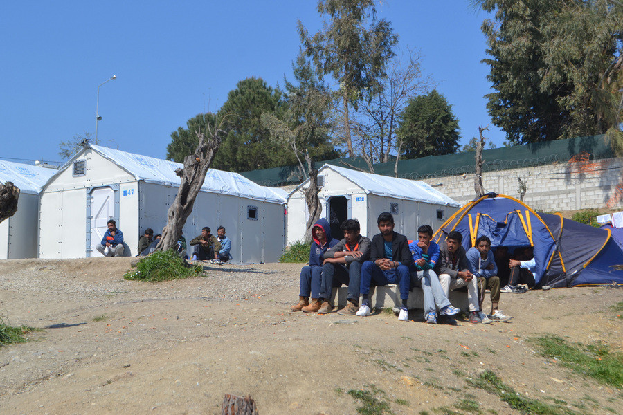Στους 52.000 οι πρόσφυγες που βρίσκονται στην Ελλάδα [ΠΙΝΑΚΑΣ]