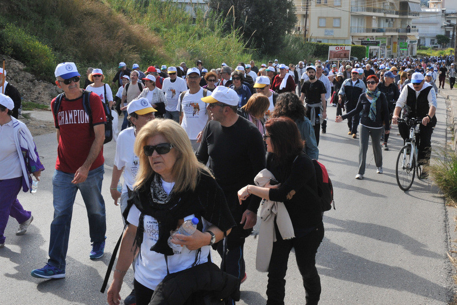 Διανύθηκε η μισή διαδρομή στην πορεία Πάτρα – Αθήνα κατά της ανεργίας [ΒΙΝΤΕΟ]