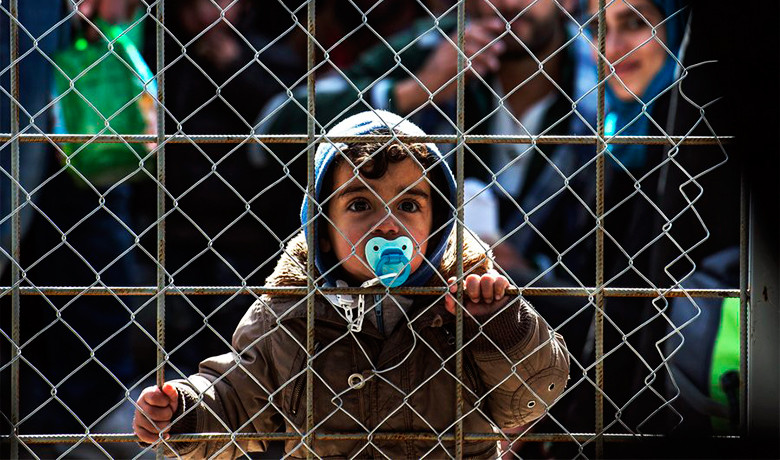Κουρουμπλής στο Spiegel: Η ΕΕ δεν κάνει όσα έχει υποσχεθεί για το προσφυγικό