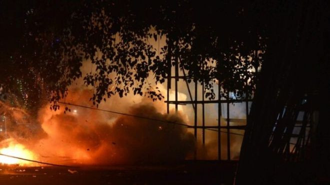 Ινδία: Δεκάδες νεκροί και τραυματίες από πυρκαγιά σε ναό